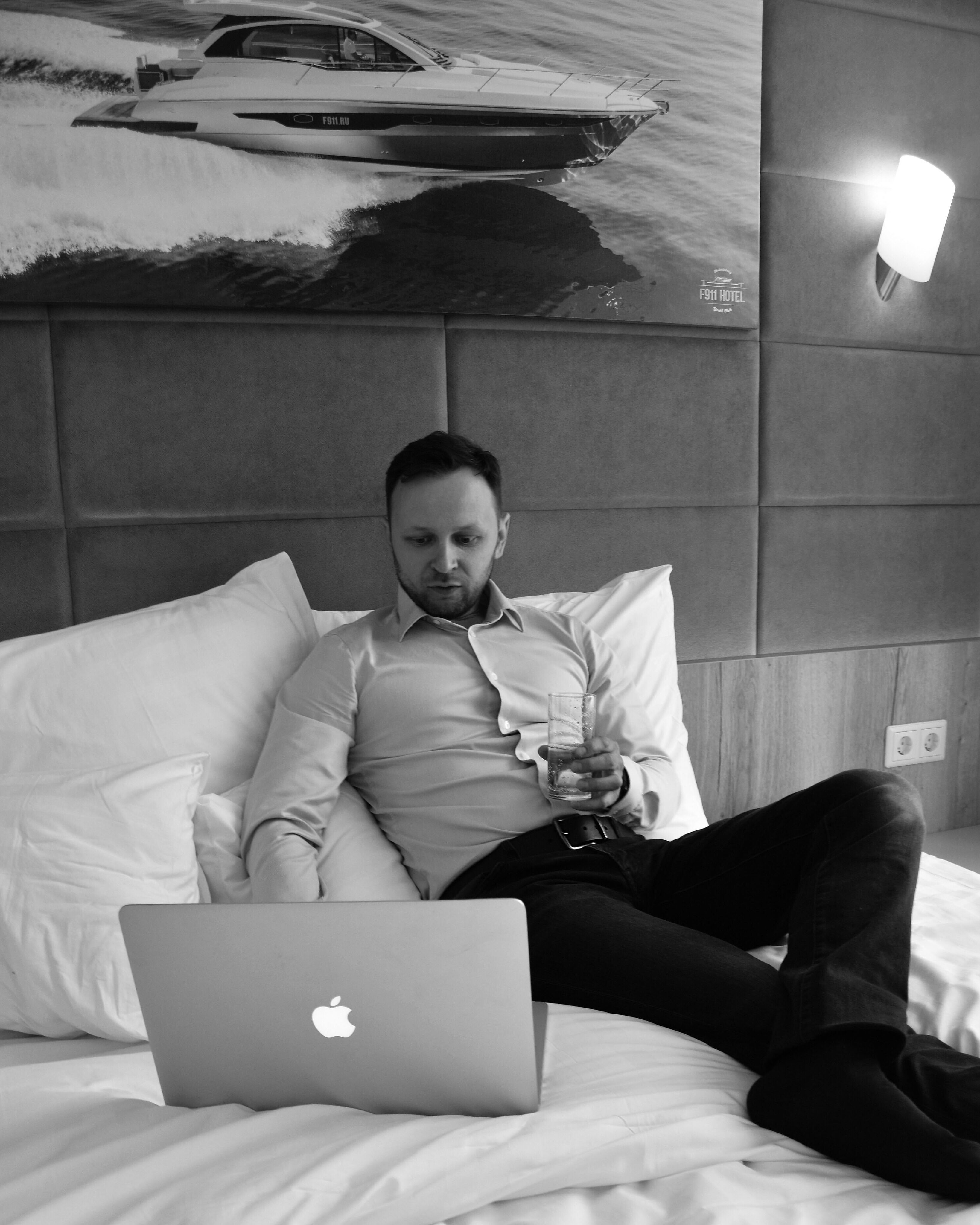 Фото F911 Яхт Клуб Отель