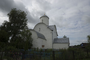 Church of the Assumption of Our Lady on Volotovo field (derevnya Volotovo, Rechnaya ulitsa, 38), orthodox church