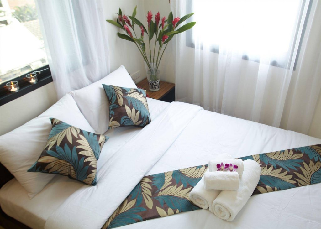 Фото Super OYO 484 Pannee Residence Khaosan SHA Plus