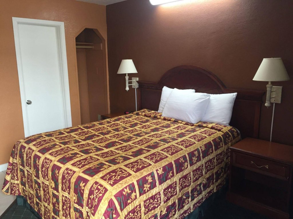 Фото New Corral Motel