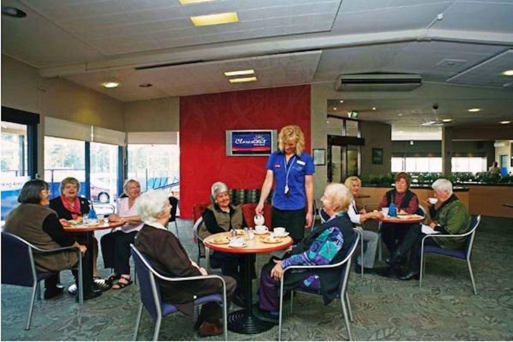 Фото Claremont Hotel Motel