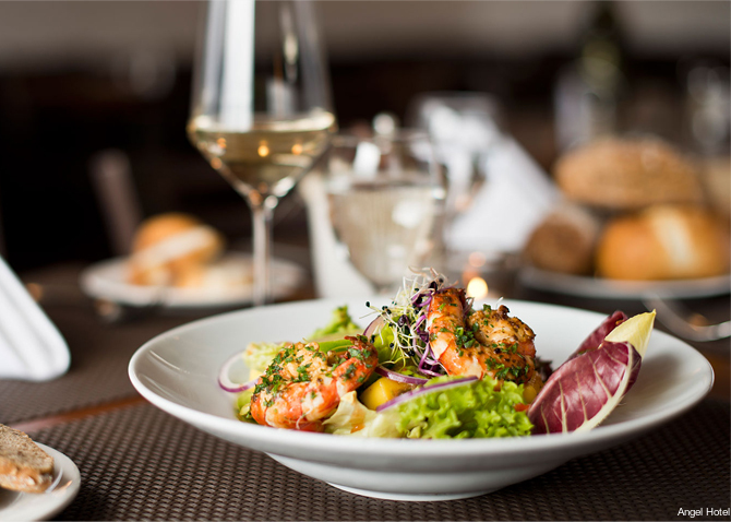 Фото Angel Hotel