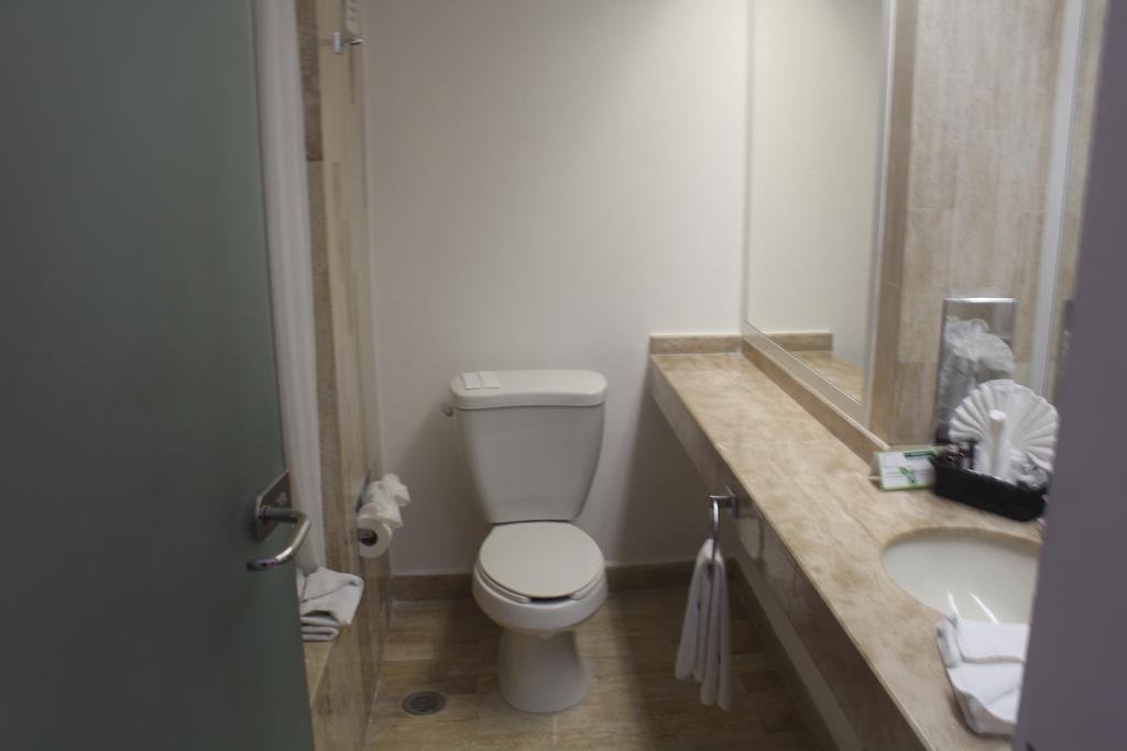 Фото Flamingo Cancun Resort