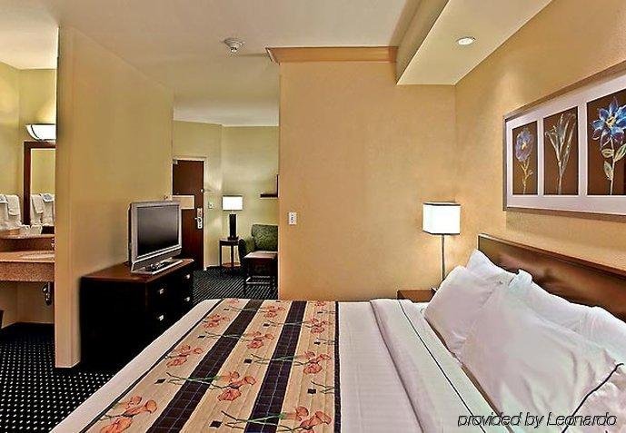 Фото SpringHill Suites by Marriott Lancaster