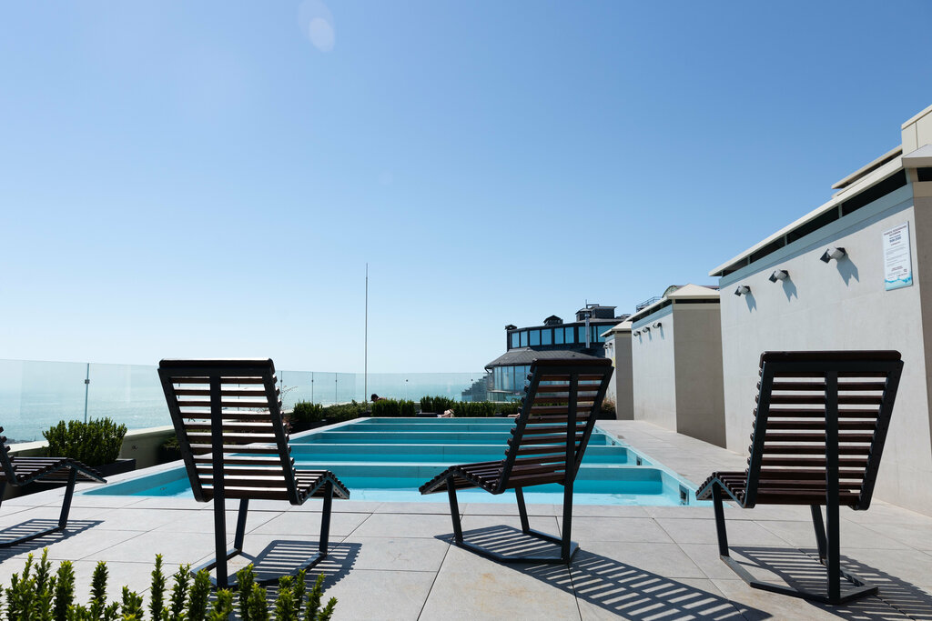 Short-term housing rental Metropol Red Apartments, Sochi, photo