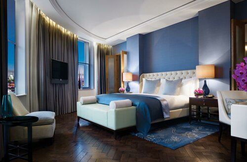 Гостиница Corinthia London в Лондоне