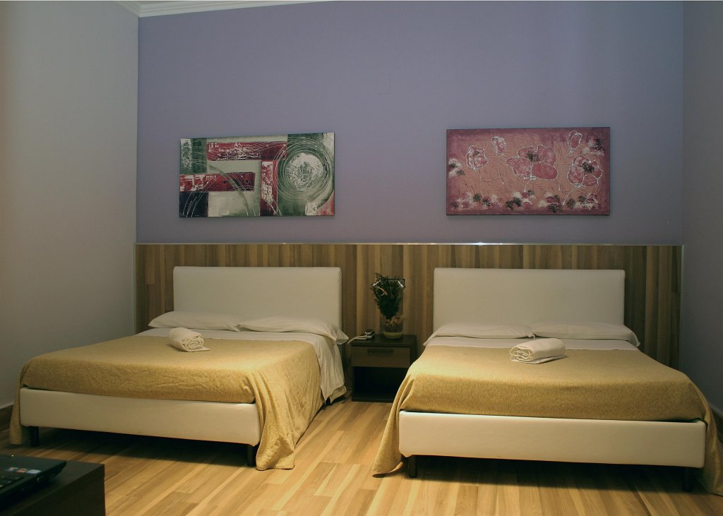 Фото Hotel Tonic