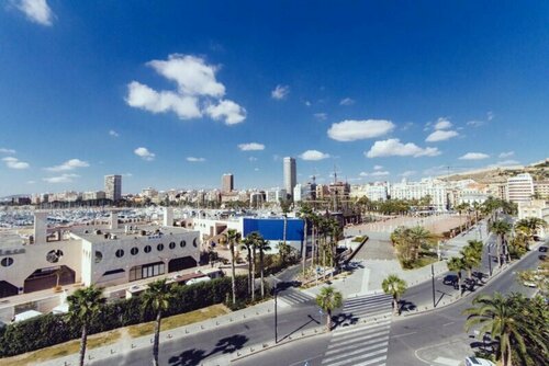 Гостиница Innside by Melia Alicante Porta Maris в Аликанте
