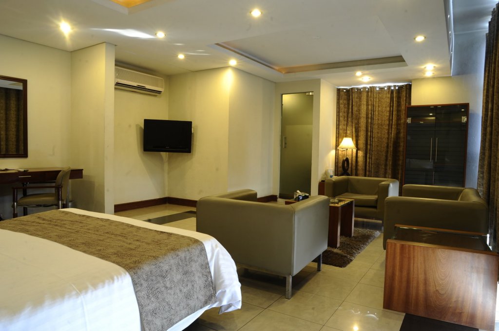 Фото Hotel One Gulberg