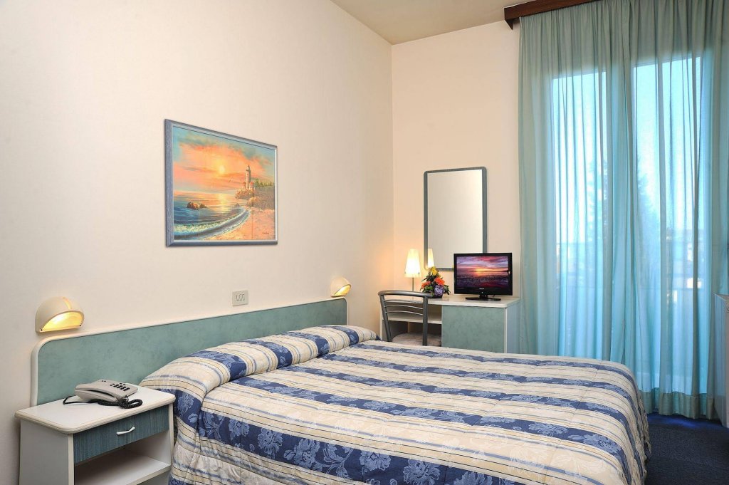 Фото Hotel Astoria