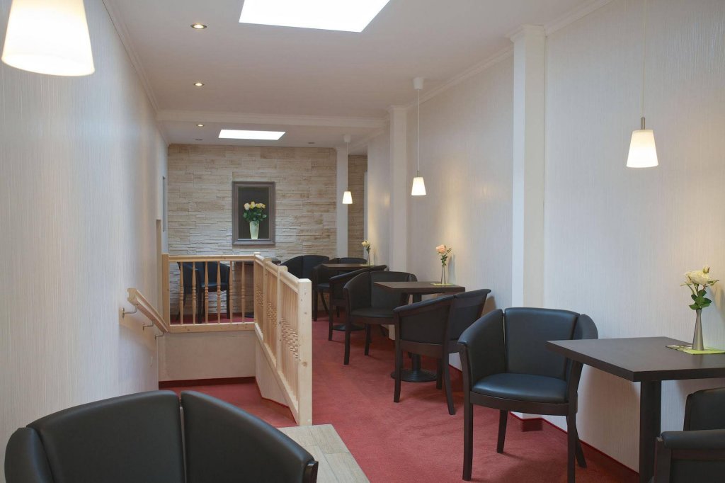 Фото Hotel Doberaner Hof