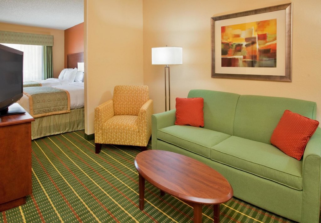 Фото SpringHill Suites Tempe at Arizona Mills Mall