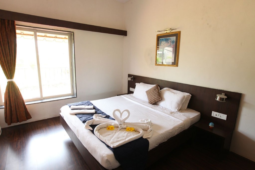 Фото The Byke Old Anchor Beach Resort