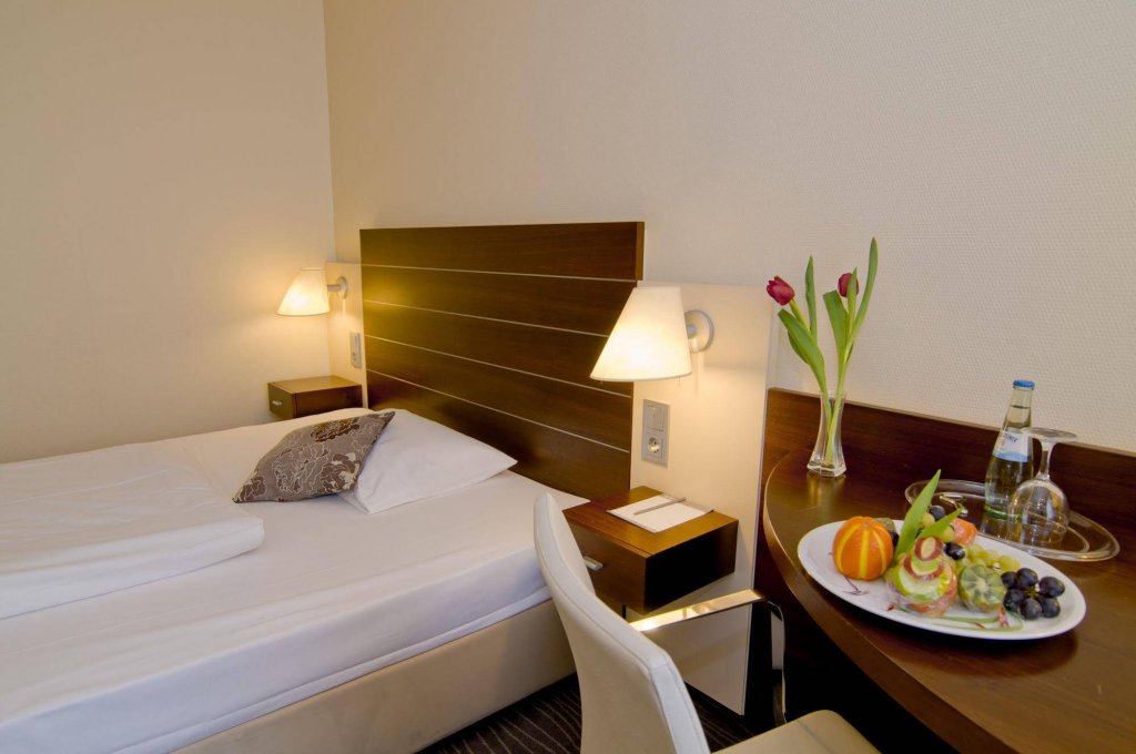 Фото Achat Hotel Wiesbaden City