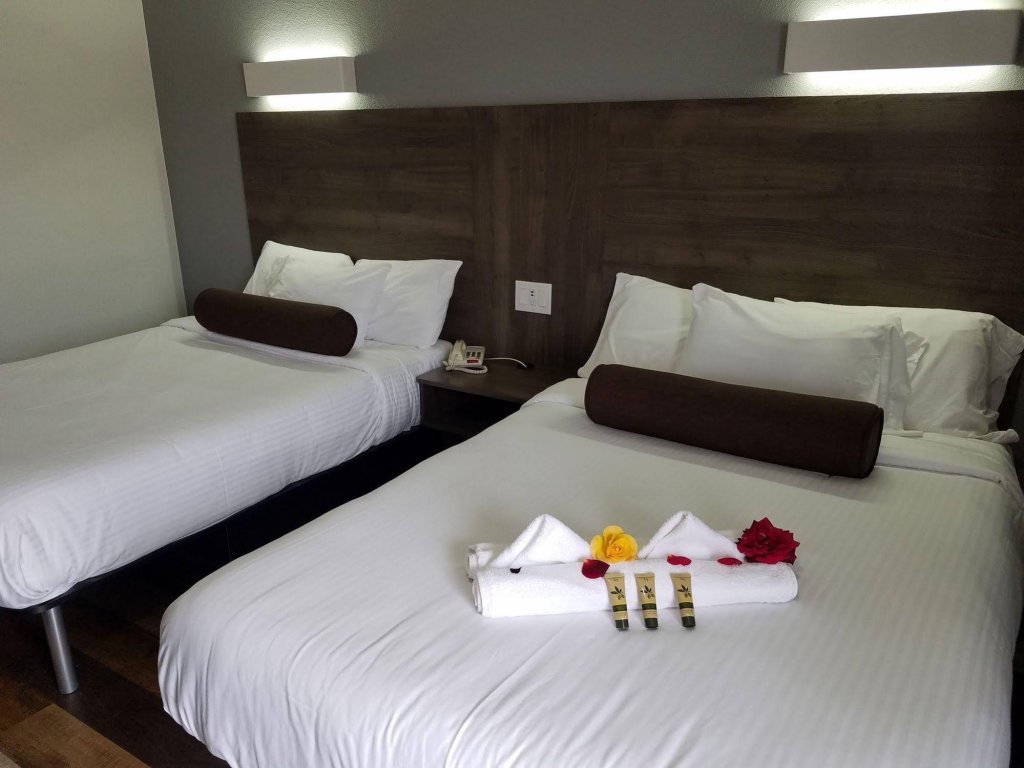 Фото Value Inn Bellflower