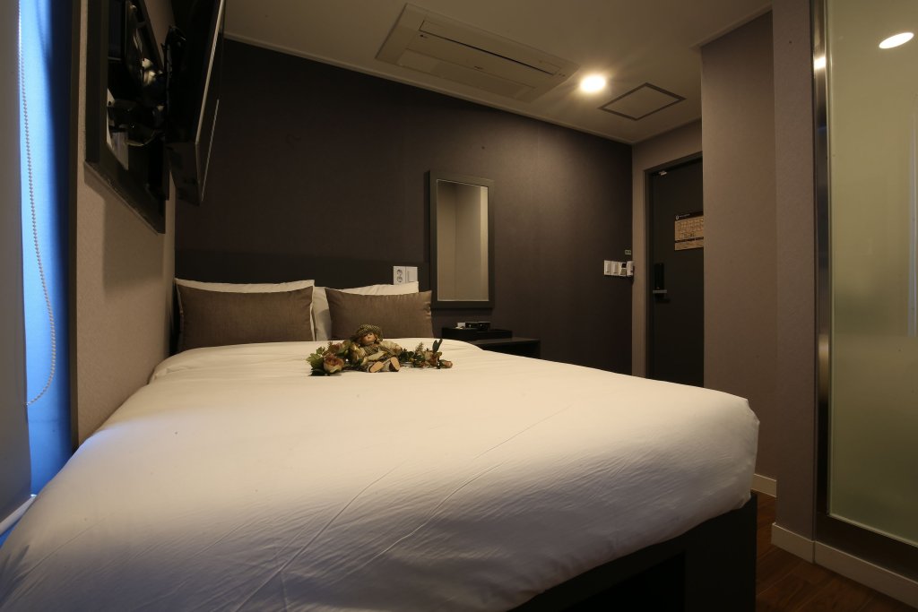 Фото Step Inn Myeongdong 1