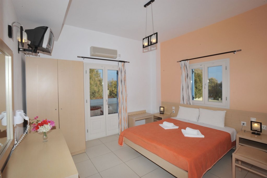 Фото Stelios Place