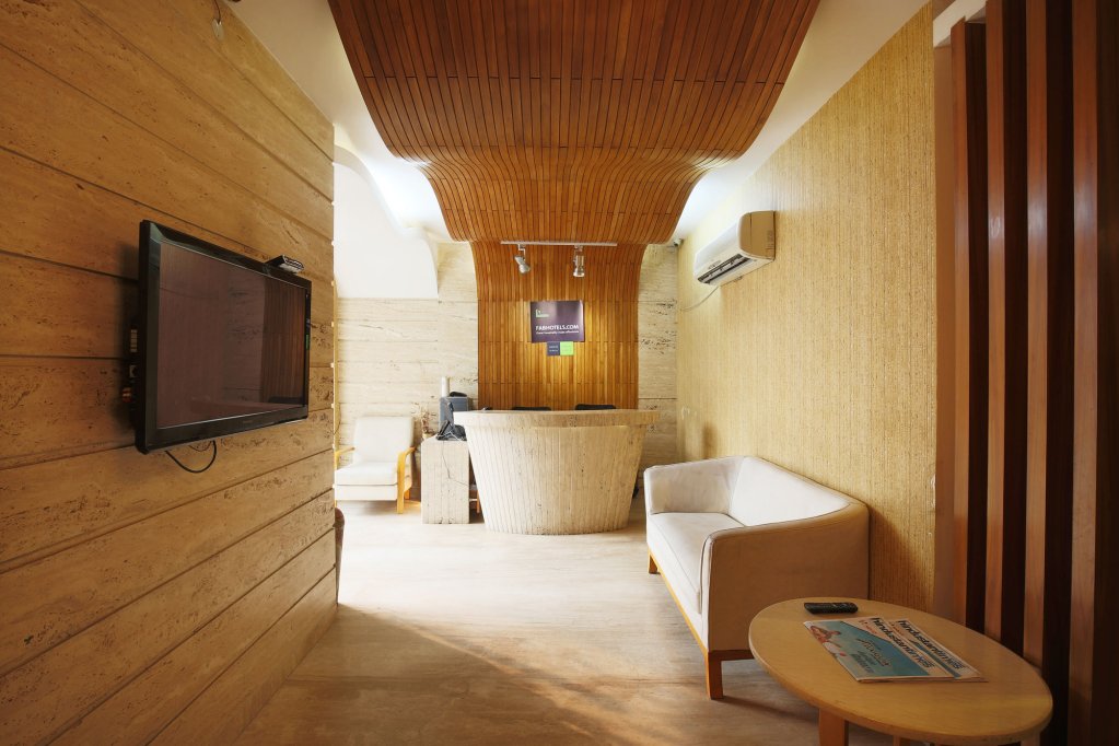 Фото FabHotel Grd Dlf Square