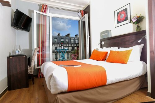 Гостиница Avalon Appart'Hotel Paris Gare du Nord в Париже