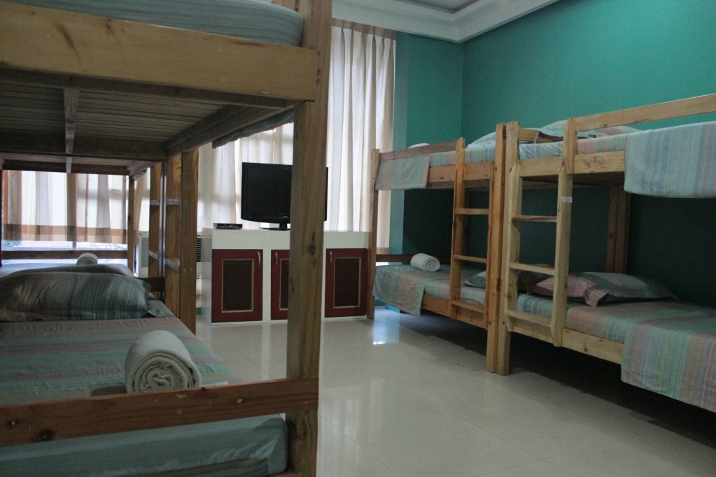 Hotel Yuj Inn, Quezon City, photo