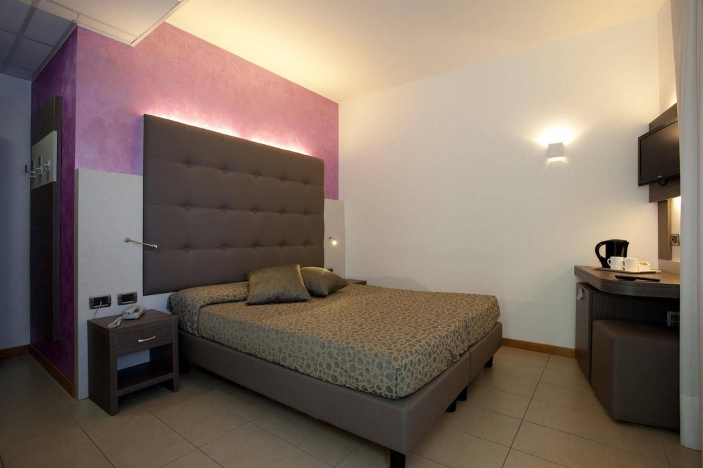 Фото Hotel Tropical