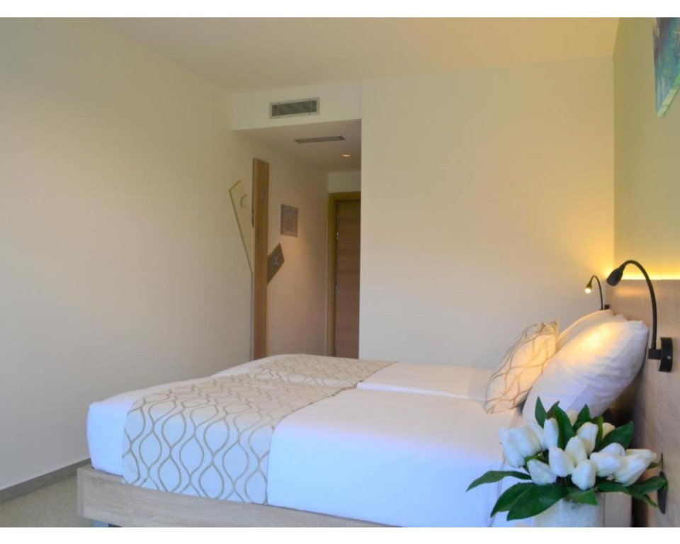 Фото Гостевой Дом Gorilla Africa