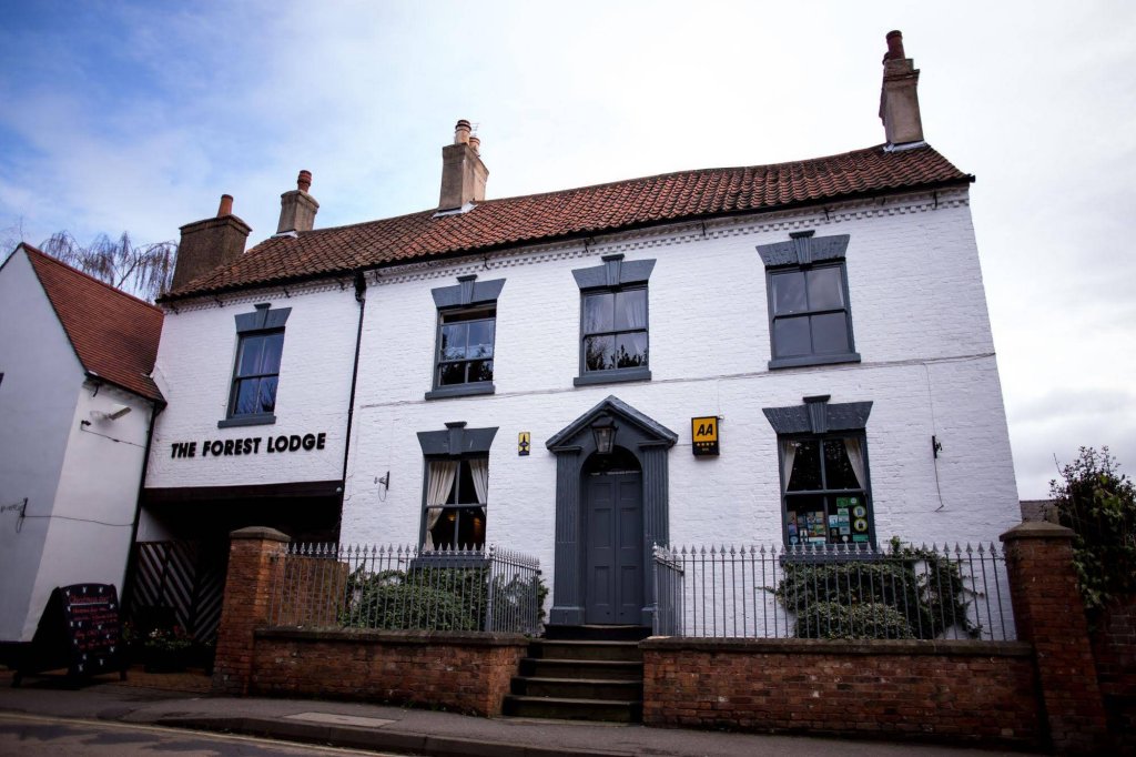 Фото отеля 1