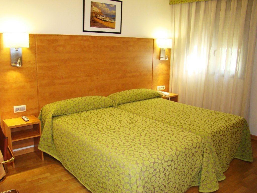 Фото Hotel Avenida