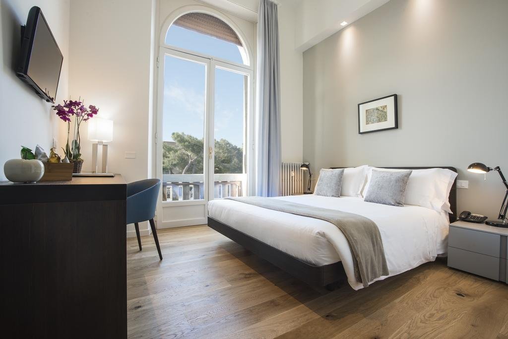 Фото 7Florence B&B