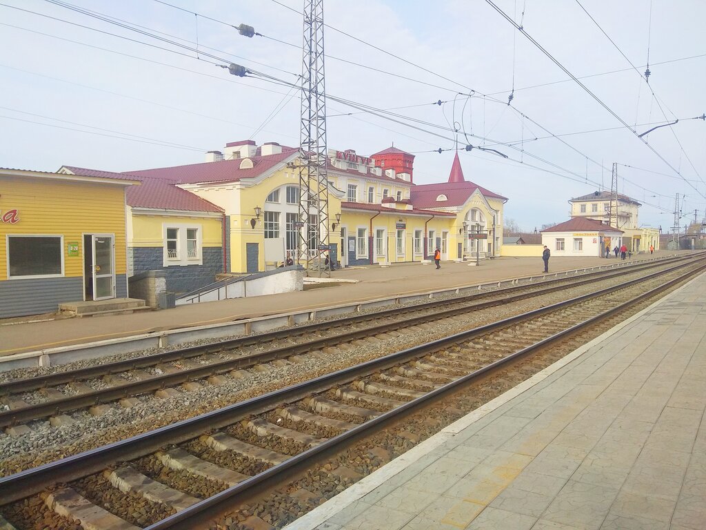 Railway station Железнодорожный вокзал, Kungur, photo