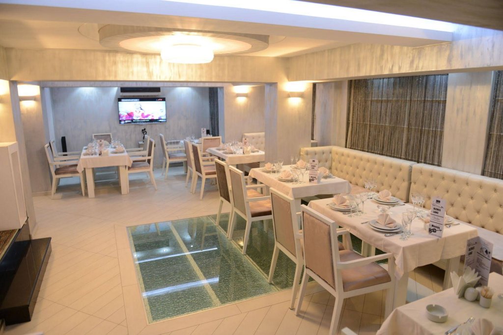 Фото Отель Maestro