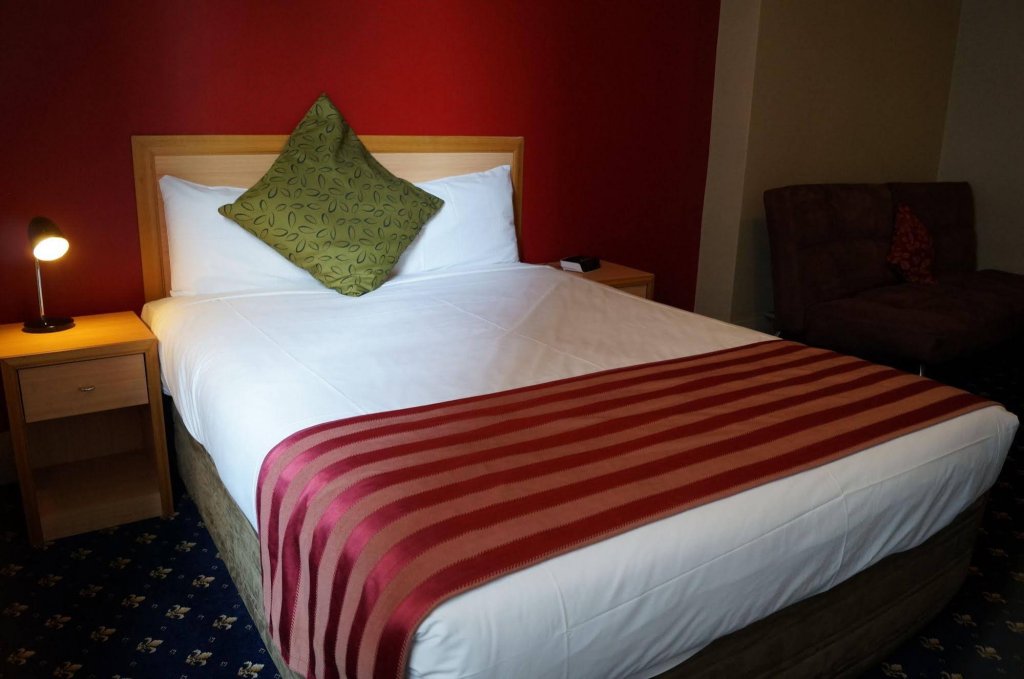 Фото отеля 3