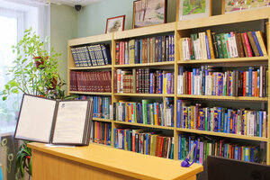Library № 2 (ulitsa Lermontova, 26) ، مكتبة