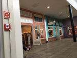 Designer Outlet Gdansk (Pomeranian Voivodeship, Gdańsk, ulica Przywidzka, 8), clothing store