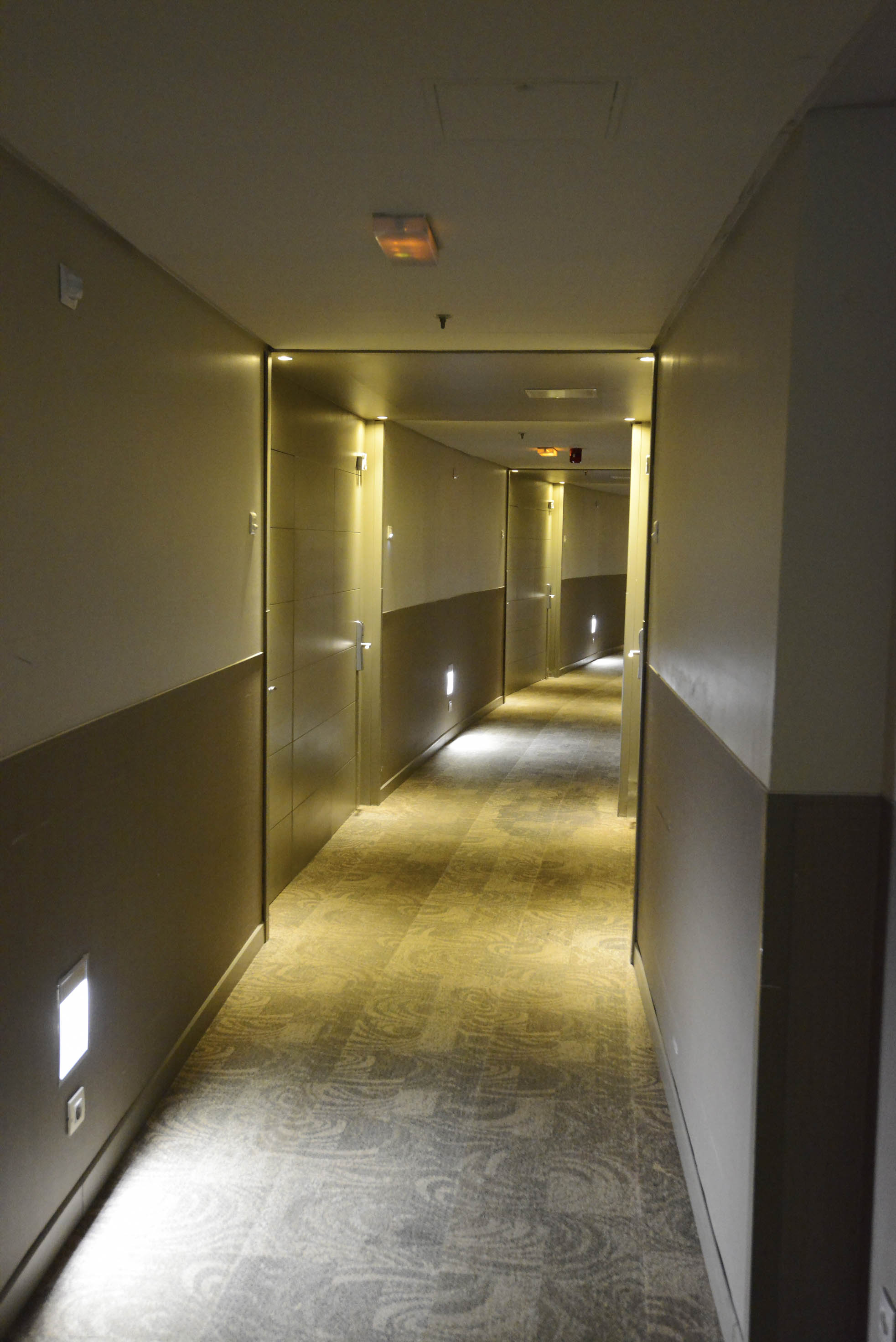 Фото Barcelona Airport Hotel