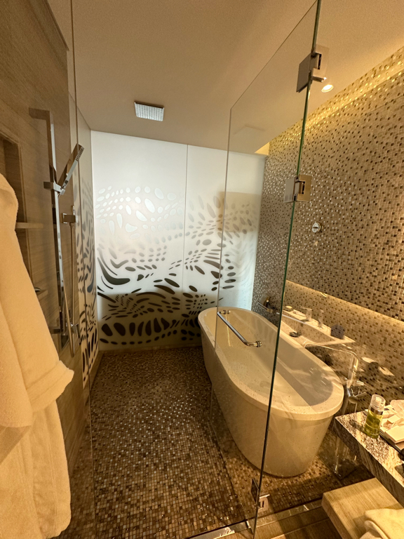 Фото Royal M Hotel By Gewan Abu Dhabi