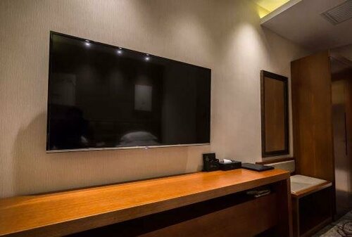 Гостиница Yijiangdong Boutique Hotel в Гирине