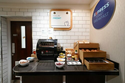 Гостиница Holiday Inn Express Glenrothes, an Ihg Hotel в Гленротсе