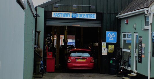 Vehicle assessment Fastway Autocentre, Fareham, photo