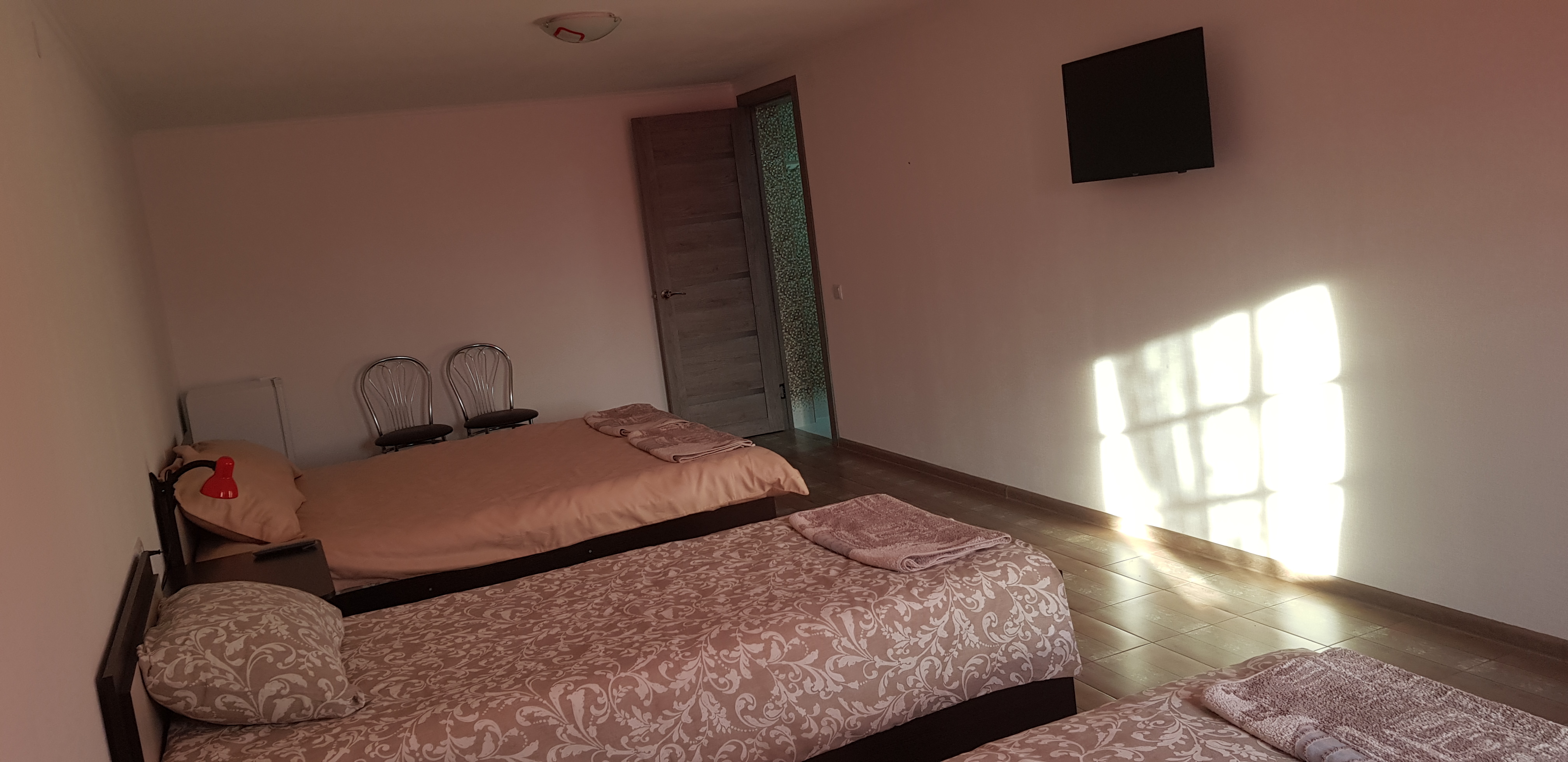 Фото Двор сурка