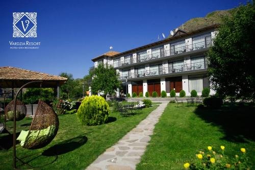 Фото Vardzia Resort