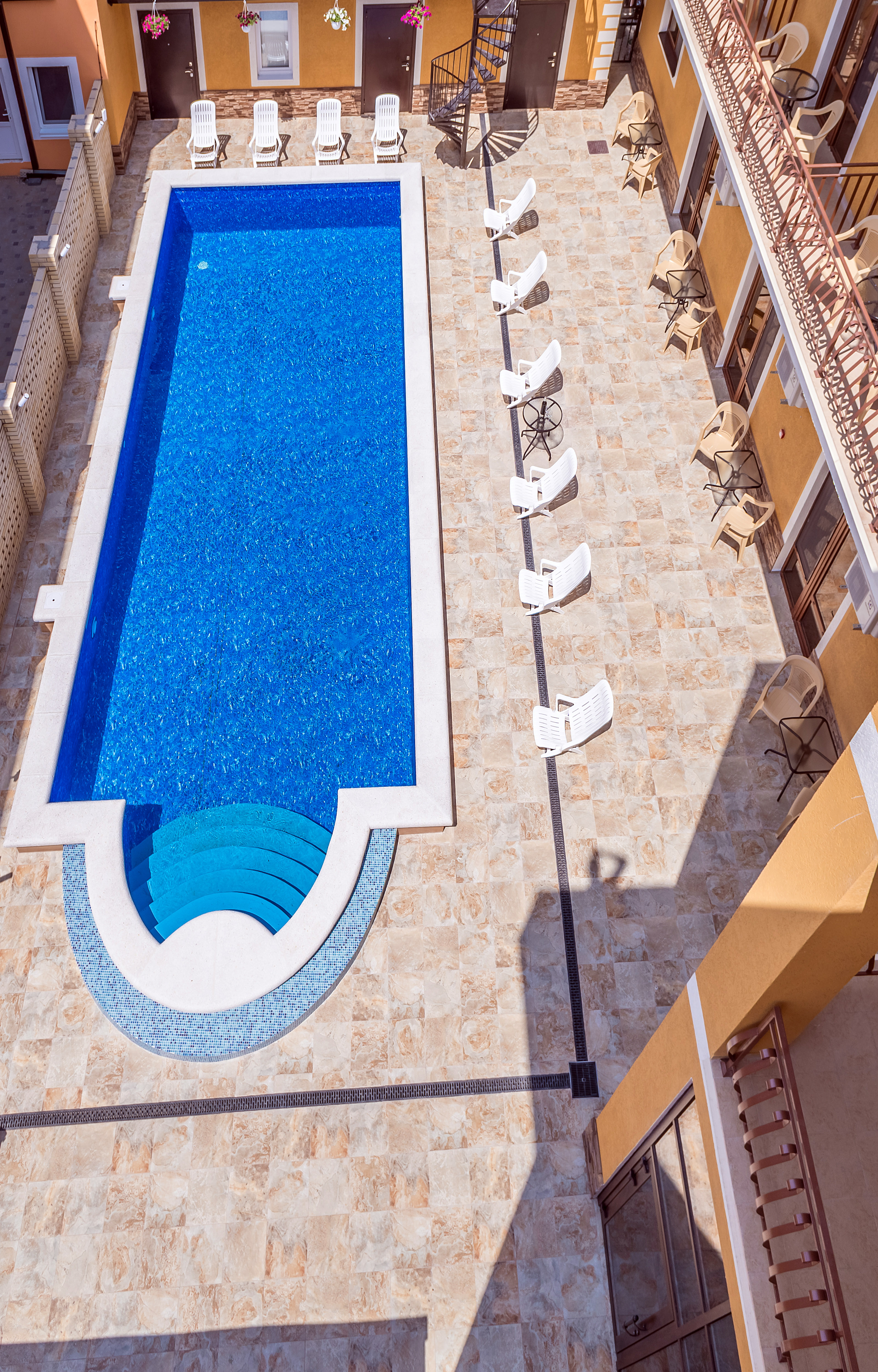 Фото Бристон