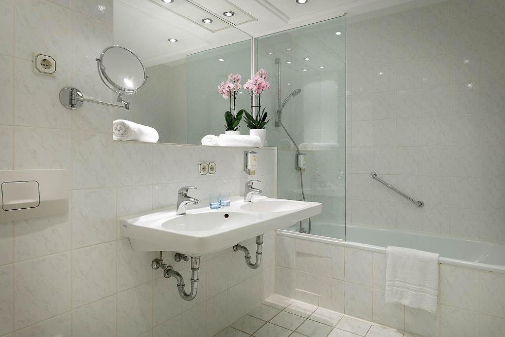 Фото Hotel Regent München