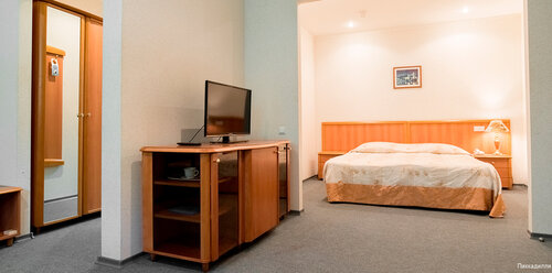 Hotel Piccadilly, Zhukovskiy, photo