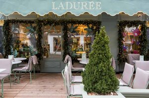 Ladurée (Auvergne-Rhône-Alpes, Haute-Savoie, Arrondissement de Bonneville, Megève, Rue Charles Feige, 74), cafe