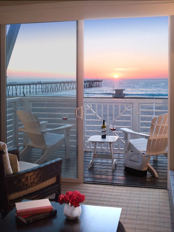 Фото Beach House Hotel at Hermosa Beach