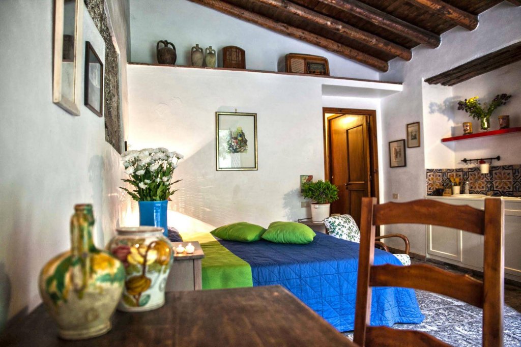 Фото Etna Botanic Garden