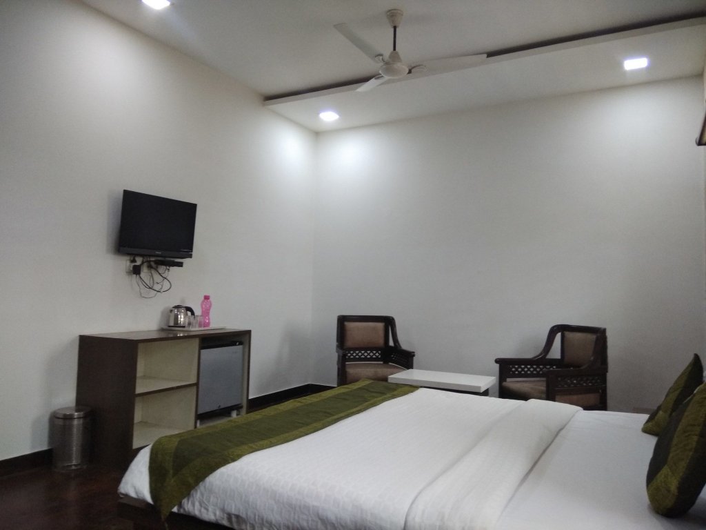 Фото Oyo 12154 Hotel Heaven Resort