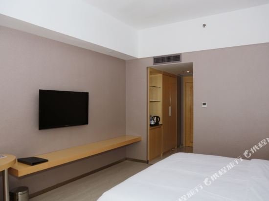 Фото Maotai Yingbin Hotel