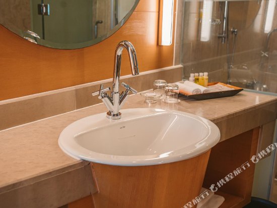 Фото The Gardens – A St. Giles Hotel & Residences